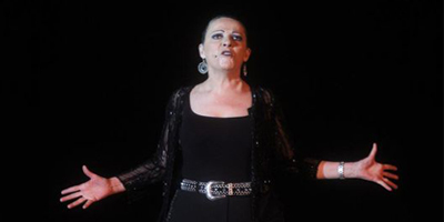 Nora Velázquez