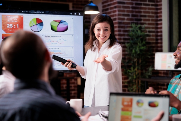 Conferencistas empresariales para eventos corporativos: elige expertos que transformen tu empresa