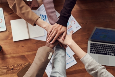 Conferencistas motivacionales para transformar equipos en México